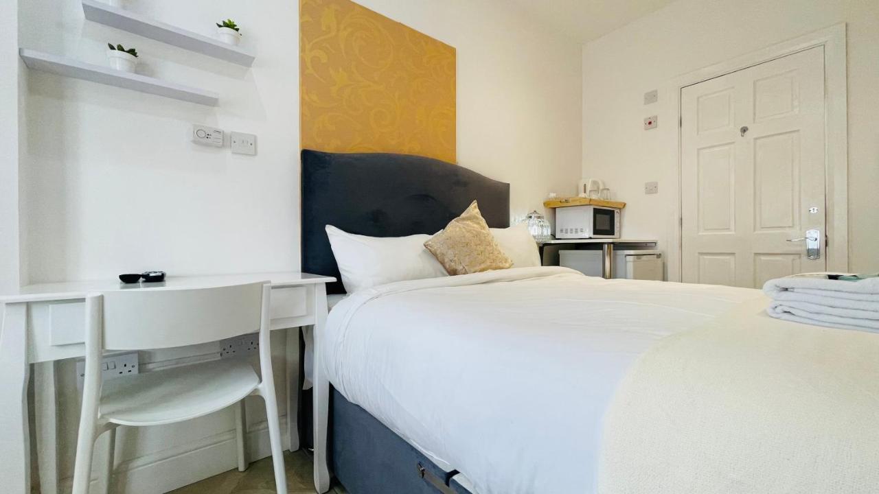 Mayday House Hotel London Exterior photo